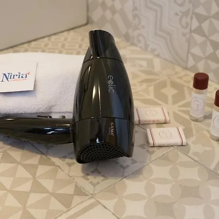 Niria Guest house 2*